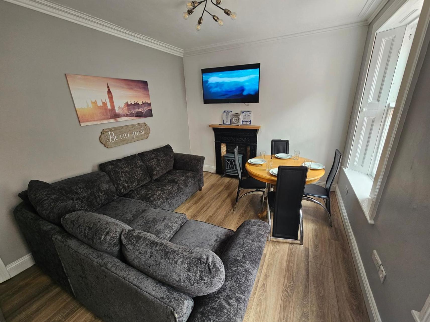Shop Street Apartment Голуэй Экстерьер фото