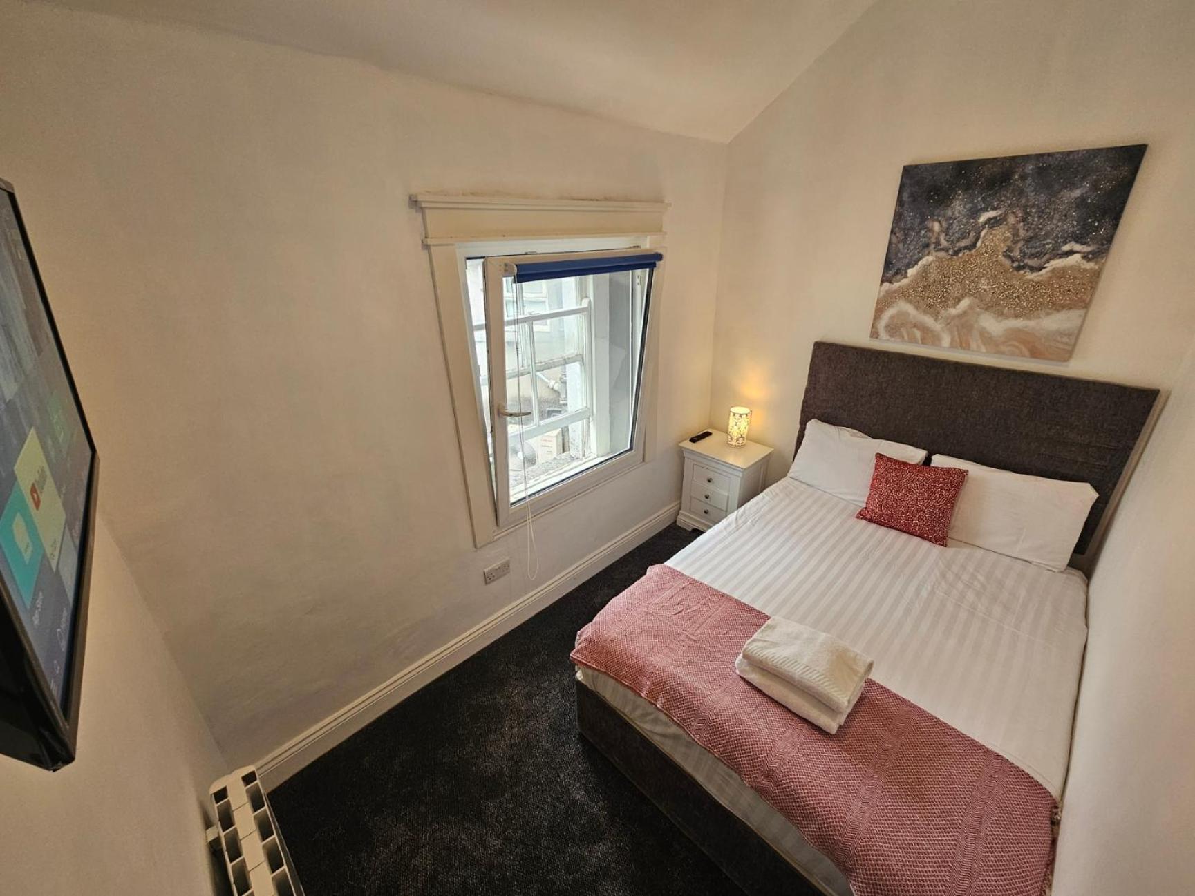 Shop Street Apartment Голуэй Экстерьер фото